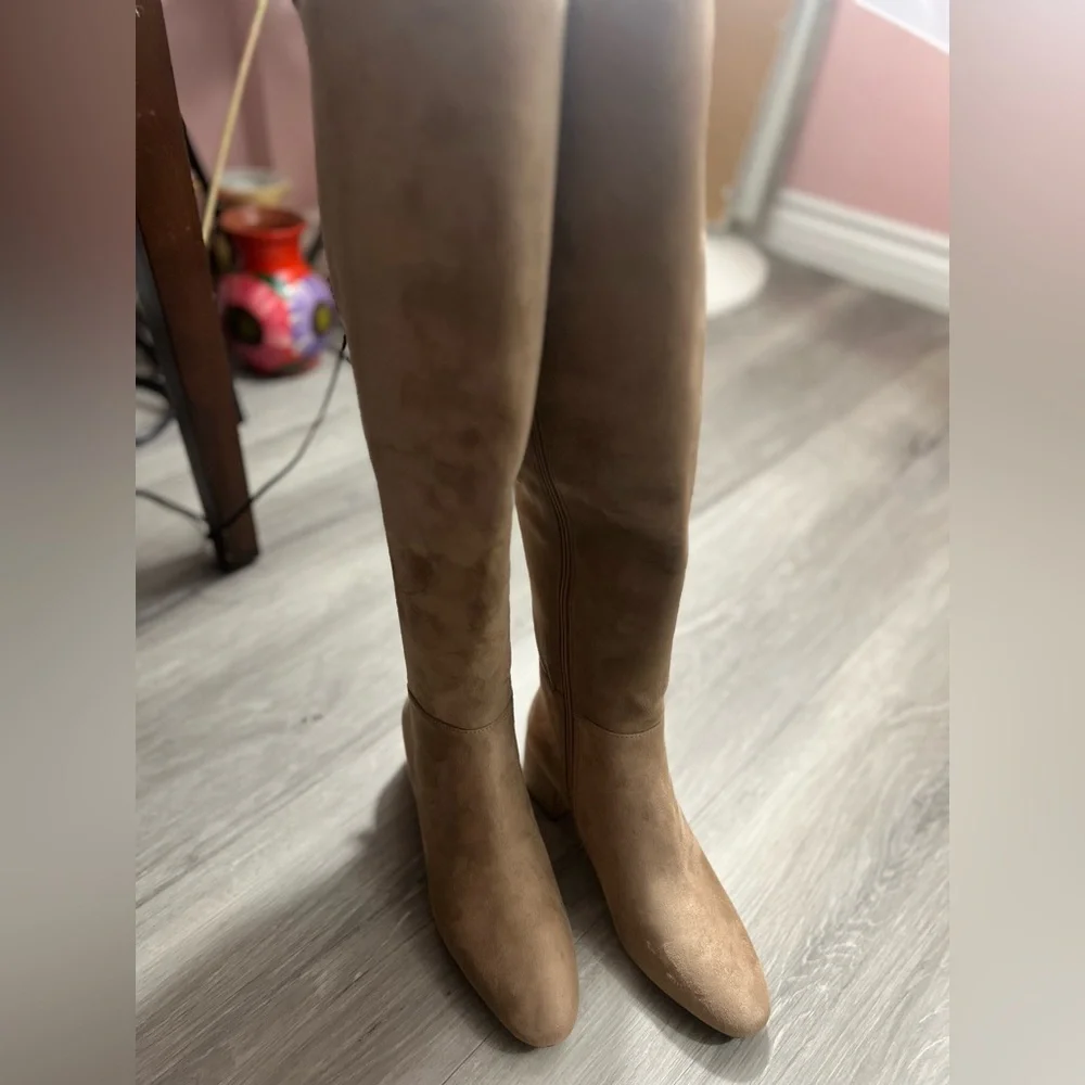 Michael Kors Women’s Suede Boots ✨Like new✨No box Size 7